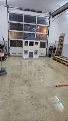 Schnupperstunde bei den Zielitzer L&ouml;schzwergen  (Bild vergr&ouml;&szlig;ern)