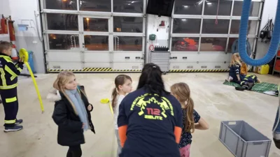 Schnupperstunde bei den Zielitzer L&ouml;schzwergen  (Bild vergr&ouml;&szlig;ern)