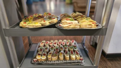 Foto des Albums: Gastspiel der Magdeburger Zwickmühle mit Hans-Günther Pölitz und Thomas Müller- (24.​10.​2025)