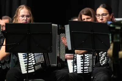 Foto des Albums: Jahreskonzert im Kulturhaus Käfertal (Fotos: Simon Beha)