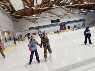 Foto des Albums: Eishalle