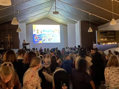 Foto des Albums: Friedensfrühstück