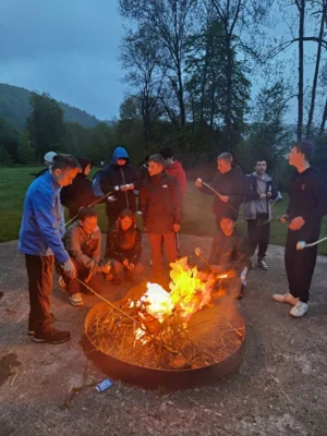 Foto des Albums: Lerngruppe 8b der Heinrich-Schickhardt-Gemeinschaftsschule Bad Boll im Kanu Camp im Altmühltal