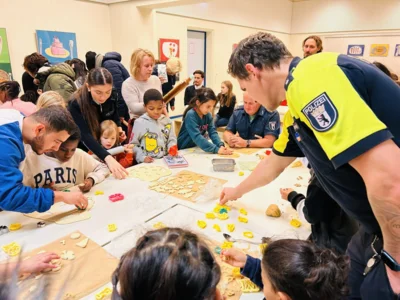 Foto des Albums: Weihnachtsbacken mit der Carl-Krämer-Grundschule