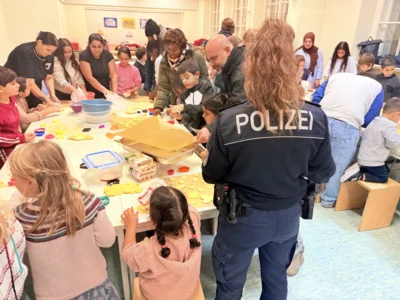 Foto des Albums: Weihnachtsbacken mit der Carl-Krämer-Grundschule