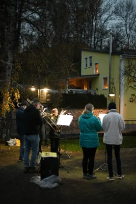 Foto des Albums: Neueinweihung Gedenkstein August Peters 09.11.2025