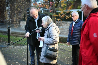 Foto des Albums: Neueinweihung Gedenkstein August Peters 09.11.2025