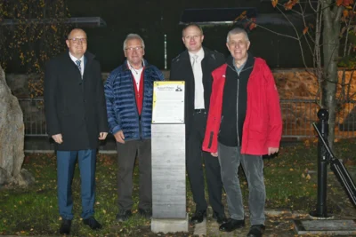 Foto des Albums: Neueinweihung Gedenkstein August Peters 09.11.2025