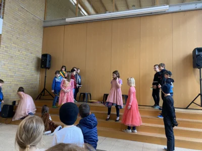 Foto des Albums: Theaterstück der Klasse 3b