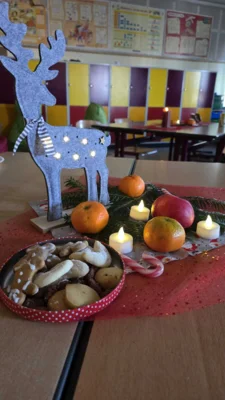 Foto des Albums: Adventsbasteln 27.11.2025