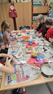 Foto des Albums: Adventsbasteln 27.11.2025