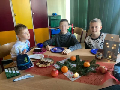 Foto des Albums: Adventsbasteln 27.11.2025