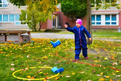 Gummistifelweitwurf  (Bild vergr&ouml;&szlig;ern)