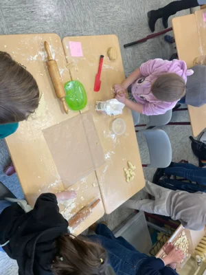 Foto des Albums: Plätzchen backen 2025 2a2b