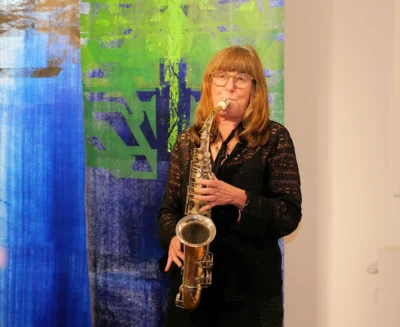 Musik: Ellen Rein, Saxofon  (Bild vergr&ouml;&szlig;ern)