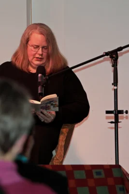 Ach, was soll's, ich werde lachen, wenn das auch die andern machen!  (Bild vergr&ouml;&szlig;ern)