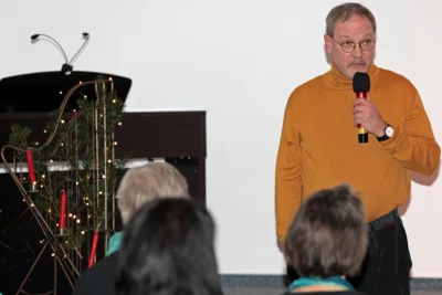 A-Dur, das soll 'ne Tonart sein: Oliver, er weist uns ein...  (Bild vergr&ouml;&szlig;ern)