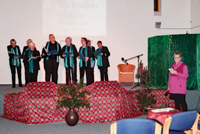 Aus Sieverstedt ist dieser Chor;  (Bild vergr&ouml;&szlig;ern)