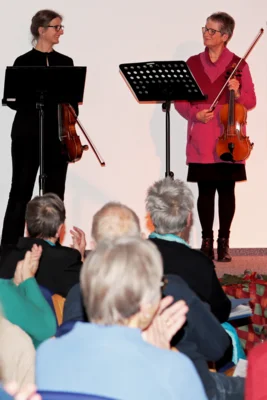 Wer f&auml;ngt an? Soll ich, machst Du?  (Bild vergr&ouml;&szlig;ern)