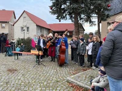 Foto des Albums: Weihnachtsbaumschmücken 2025