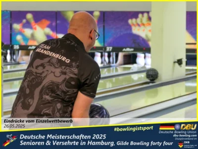 Foto des Albums: Fotoalbum 1 von den Deutschen Meisterschaften 2025 der Seniorinnen, Senioren & Versehrte in Hamburg, Gilde Bowling forty four