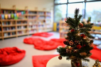 Foto des Albums: Tag der offenen Tür – Das SHG begeistert mit weihnachtlicher Stimmung