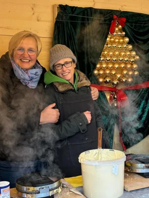 Foto des Albums: Waffelstand auf dem Weihnachtsbasar der Obstkelterei van Nahmen