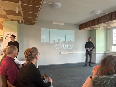 Veritas-CEO Renaud Vercouter begr&uuml;&szlig;te die G&auml;ste 