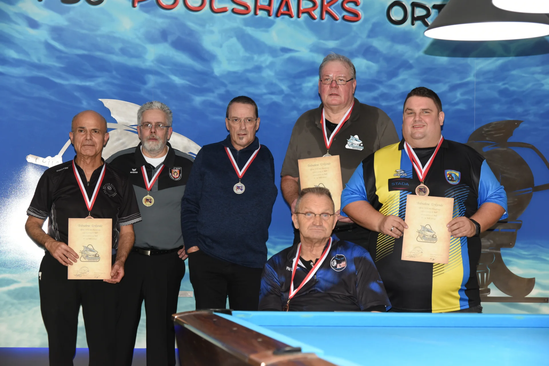 Bild: v l n r Hamid Pahlavani, Stefan Barth, Hans-Peter Benzinger, Ralf Rücker, Eric Sadlo und Martin Bleek