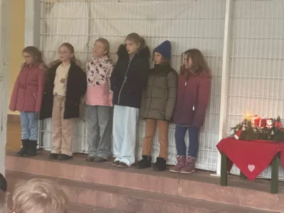 Foto des Albums: Adventssingen 1. Advent