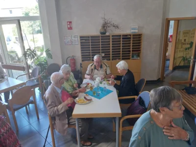 Foto des Albums: Gemeindemittagessen