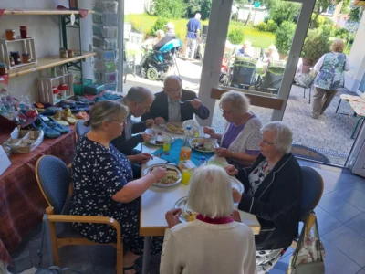 Foto des Albums: Gemeindemittagessen