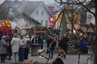 Foto des Albums: Christkindlmarkt am 1. Adventwochenende