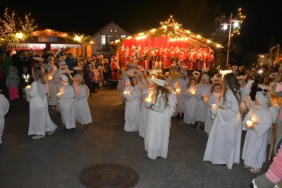Foto des Albums: Christkindlmarkt am 1. Adventwochenende