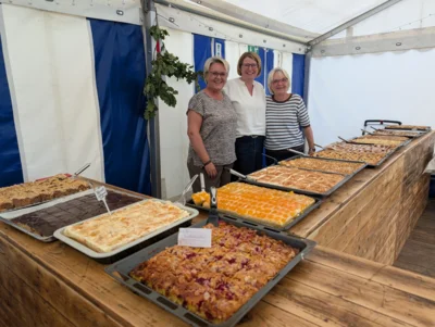 Kuchen-Feen  (Bild vergr&ouml;&szlig;ern)