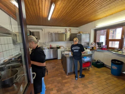 Kiosk-Feen  (Bild vergr&ouml;&szlig;ern)