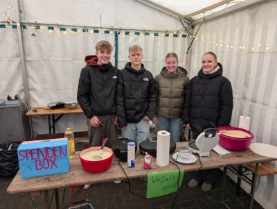 Waffeln f&uuml;r den Abschlussball  (Bild vergr&ouml;&szlig;ern)