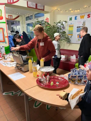 Foto des Albums: (Weihnachts-)Tag der offenen Tür