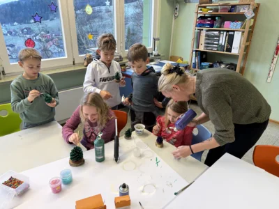 Foto des Albums: Adventsbasteln