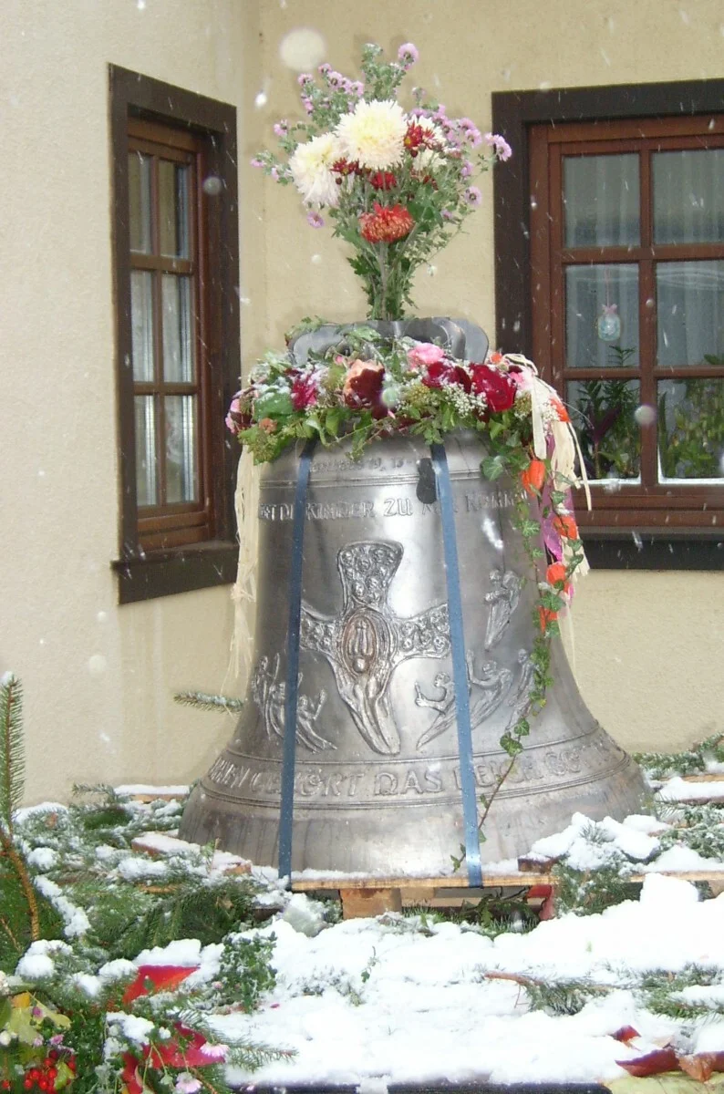 Bild: Kirche St Lukas Glocke