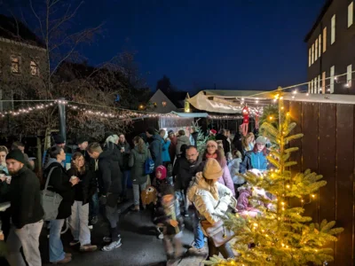 Foto des Albums: Stimmungsvoller Weihnachtsmarkt