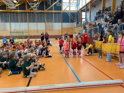 Adventsturnier der M&auml;dchen U6  (Bild vergr&ouml;&szlig;ern)