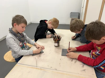 Foto des Albums: Kunstworkshop im Museum Schloss Moyland