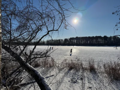 Familie Grothe - eon perfekter Wintersonntag am Neuen See  (Bild vergr&ouml;&szlig;ern)
