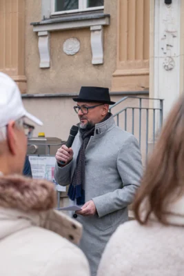 Foto des Albums: Fahnenhissung zum „Internationalen Tag der Menschen mit Behinderung