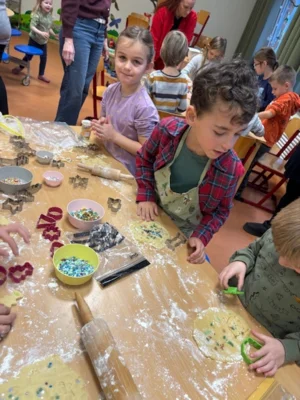 Foto des Albums: Plätzchentag in Klasse 1