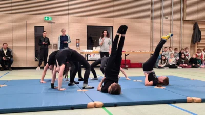 Foto des Albums: Eröffnung der Turnhalle