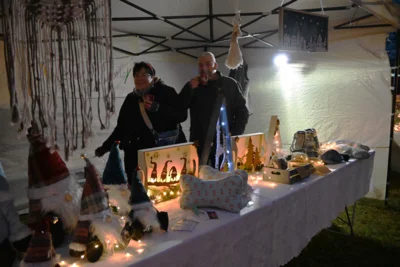 Foto des Albums: Weihnachtsmarkt vor dem Bürgerhaus in Groß Oßnig 2025