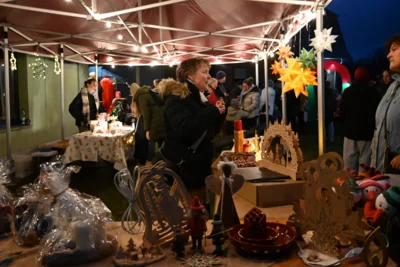 Foto des Albums: Weihnachtsmarkt vor dem Bürgerhaus in Groß Oßnig 2025