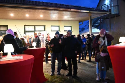 Foto des Albums: Weihnachtsmarkt vor dem Bürgerhaus in Groß Oßnig 2025